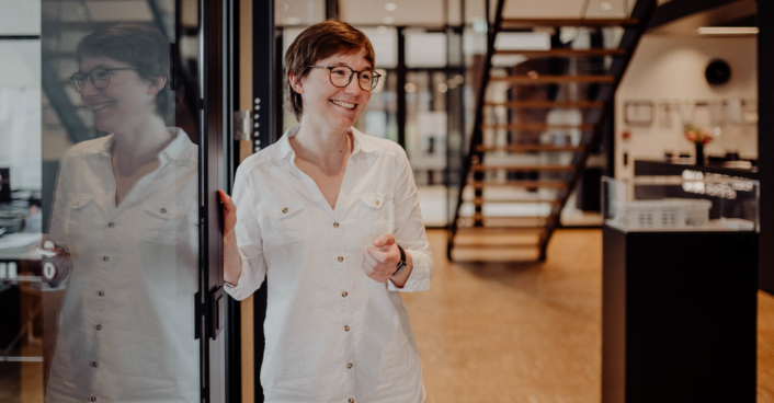 Julia Manneck, Projektleitung