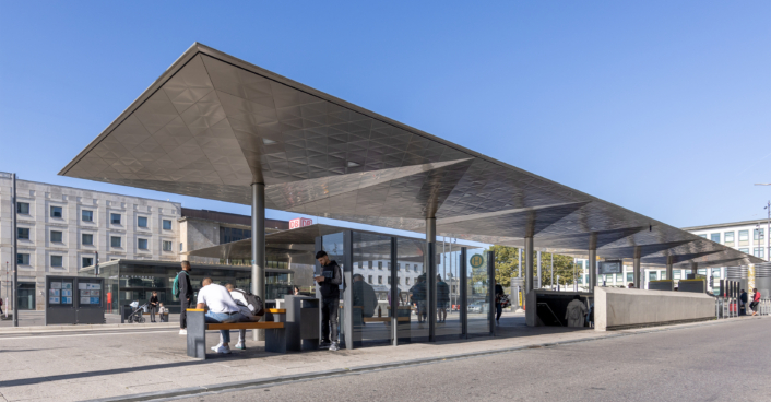 Vordächer Bahnhofsplatz Ulm | SHA Scheffler Helbich Architekten Vordächer Bahnhofsplatz Ulm | SHA Scheffler Helbich Architekten