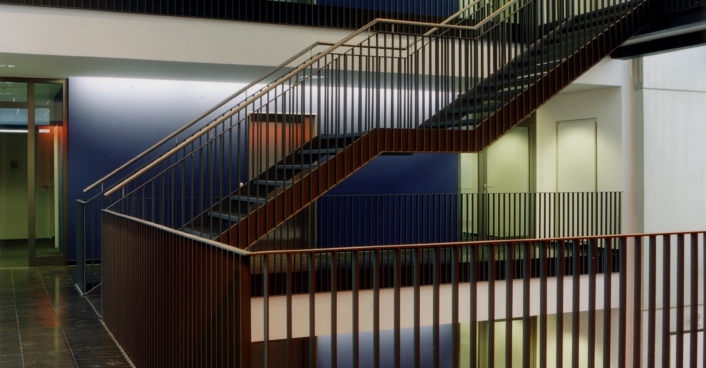 Eingangshalle Flughafenverwaltung (2)