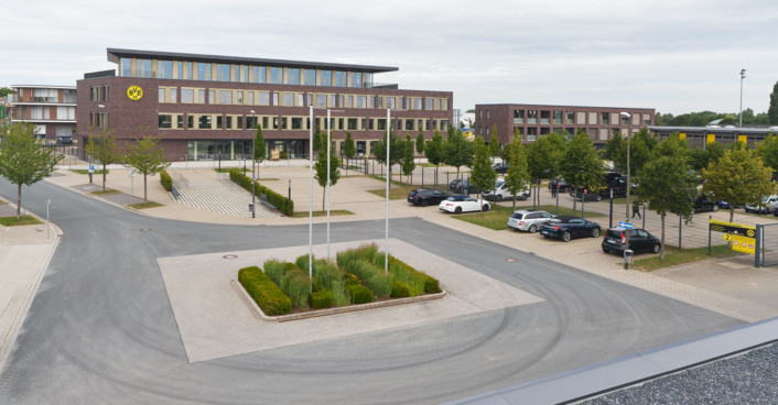 Außenansicht Borussia Dortmund BVB Geschäftsstelle Verwaltung Bürogebäude