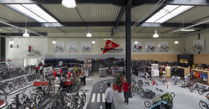 Zweiradcenter Trautwein, Fahrrad Center, Hallenbau; Industriegbäude SHA Scheffler Helbich Architekten Dortmund