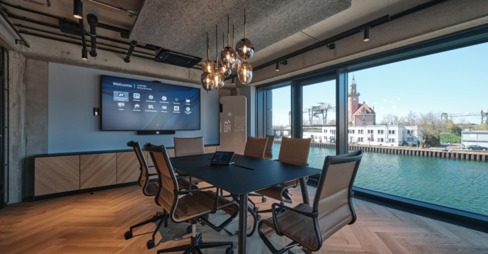 Lensing Media Port | Christian Kretschmar für JOI-Design Lensing Media Port | Christian Kretschmar für JOI-Design