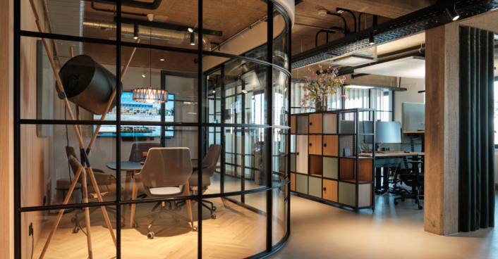 Lensing Media Port | Christian Kretschmar für JOI-Design Lensing Media Port | Christian Kretschmar für JOI-Design